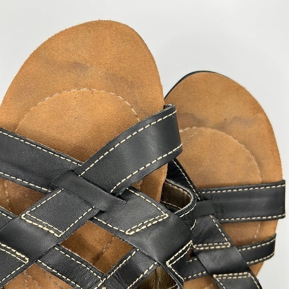 𝅺Hush Puppies Black Leather Strappy Sandals Size 7 - Picture 3 of 10